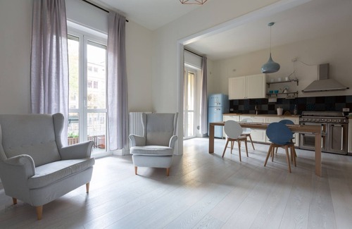 Porta Tenaglia Apartment | Bright & Spacious Apartment