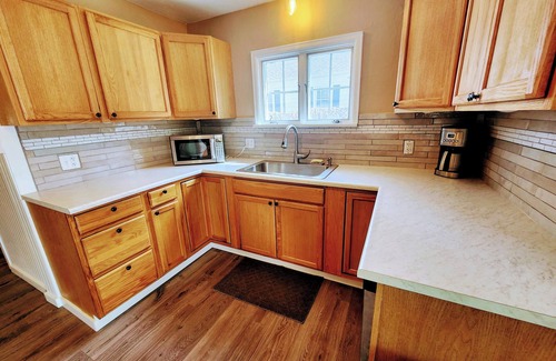 Aberdeen House | Bright & Spacious Pueblo Home – Clean, Quiet, and Close to Everything