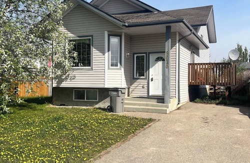 Grande Prairie House | Bright well laid out 2 bedroom home