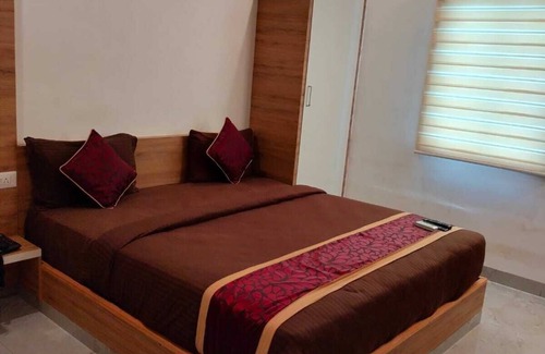 Uttukuli Hotel | Brindhavan Hotels