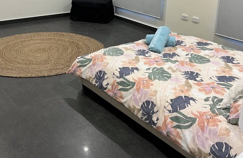 Yarrawonga House | Bring the whole family to this besutiful home that has 4 room for a fun stay