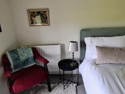 Dereham House | Brisley North Norfolk cosy cottage garden pub and walks