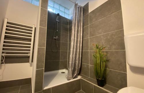 Baja House | Bristol Apartments