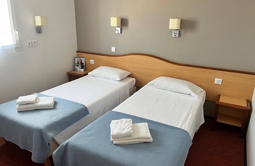 Montauban Hotel | Brit Hotel Confort Montauban