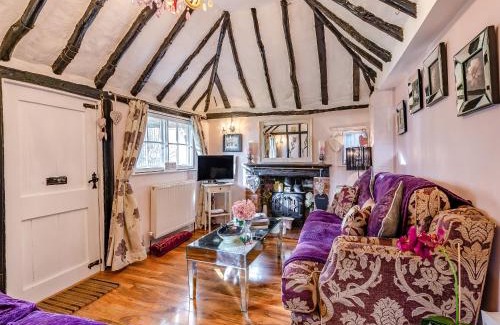 Willesborough House | Brittons Hill Cottage