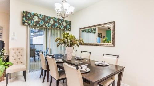 OakLeaf Plantation House | BRL4805