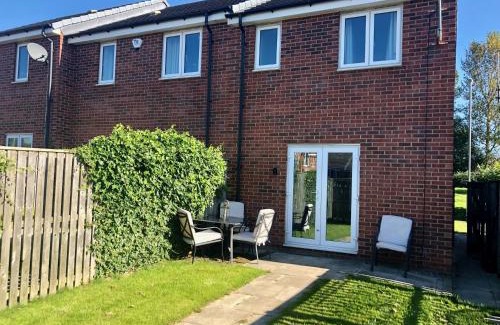 Bowburn House | Brockwell - 2 Bed Modern Home, Near City Centre