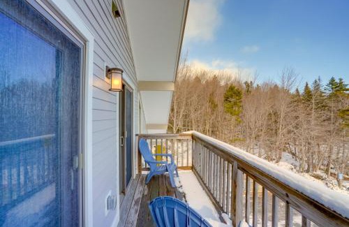 Bromley Mountain Apartment | Bromley Mountain Escape with 2 Balconies Hike and Ski