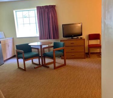 Inez Hotel | Brookshire Inn