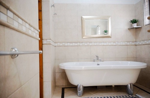 Brooklyn House | Brookyard Guest House