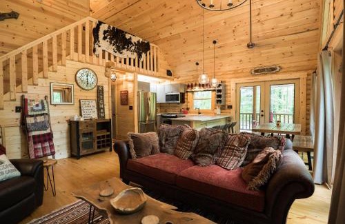 Morgantown House | Brown County Log Cabin