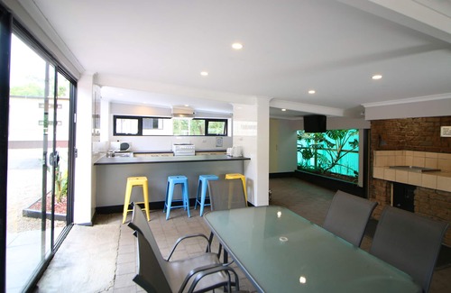 Mitcham Cabin | Brownhill Creek Tourist Park