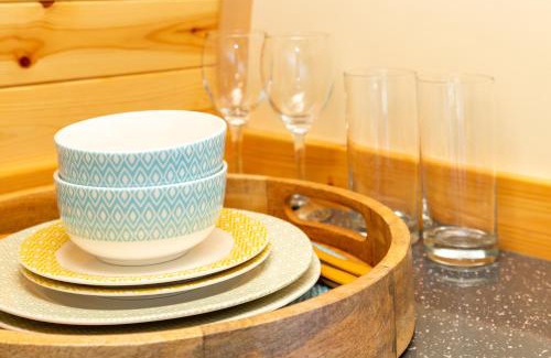Cowan Bridge Apartment | Brownthwaite Luxury Pod with Hot Tub at Fell View Park Kirkby Lonsdale