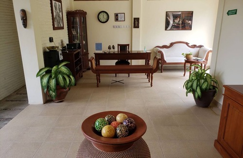 Selong Belanak Hotel | Bruga Villas Restaurant and Spa