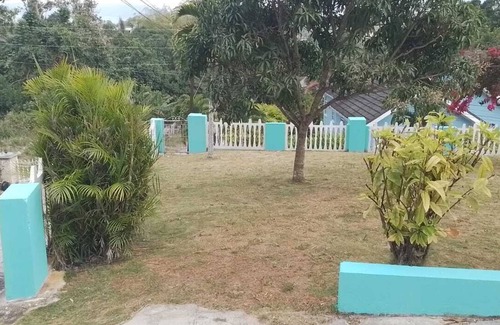 Mandeville House | Brumalia Getaway in Mandeville Jamaica