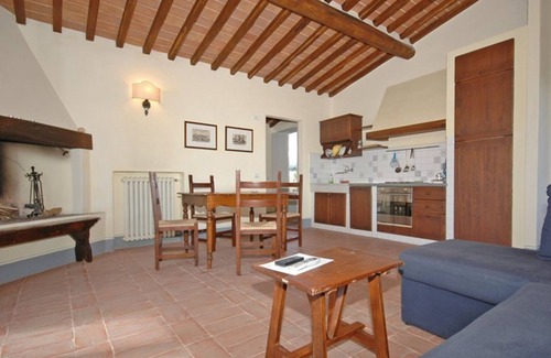 Montalcino Apartment | Brunello 1 - Holiday Country House with swimming pool in Montalcino, Val d'Orcia, Tuscany