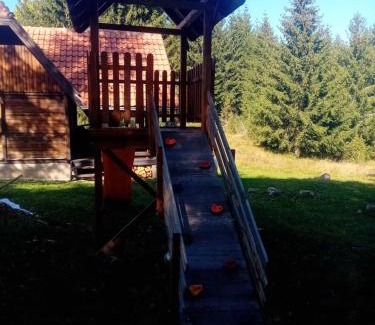 Beserovina House | Brvnara Vidikovac