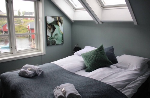 Aa House | Brygga Restaurant & Room