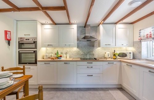 Abergele House | Bryn Tirion Cottage - One Bedroom House, Sleeps 2