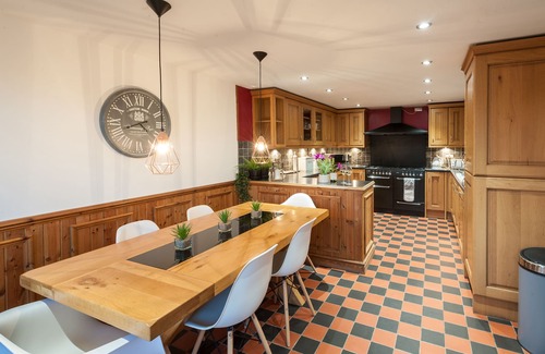 Ystradgynlais Cottage | Brynygroes Cottage Ystradgynlais