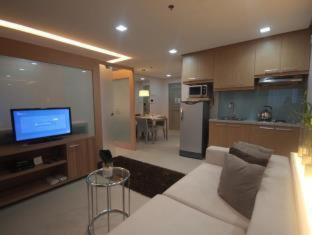 Wack-Wack Greenhills Apartment | BSA Twin Towers