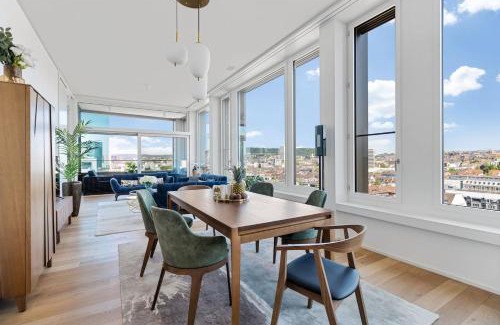 Center Apartment | Btqleadingluxurypenthouse&garage