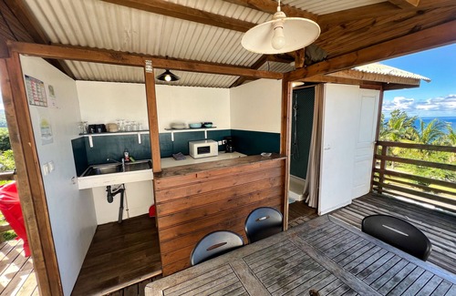 Saint-Joseph RV Rental | Bubble Dome Village- Glamping