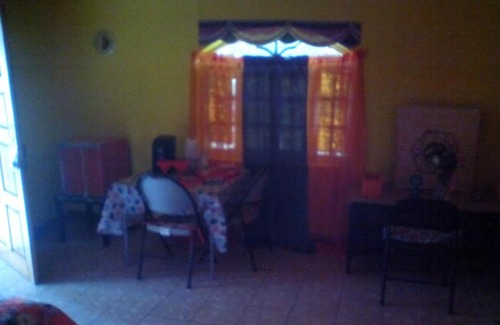 Buff Bay House | Buckingham Villa And Suites-Private Bath - Hot water/A/C