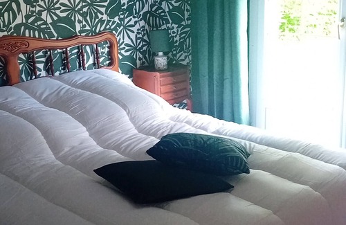 Mahalon Bed & Breakfast | Bucolic bed and breakfast