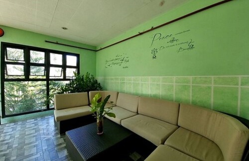 Bugallon Hotel | Buddha Resort by Cocotel