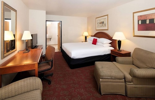 St. George Resort | Budget-Friendly property! Free Parking, Free Breakfast, Near St George Temple