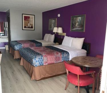 Greenup Hotel | Budget Host Inn