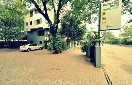 Surat Bed & Breakfast | Budget Inn Bellevue
