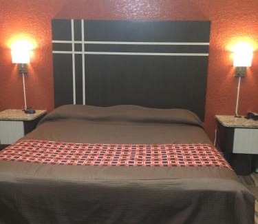 Florida South Atlantic Coast Hotel | Budget Inn of Avon Park