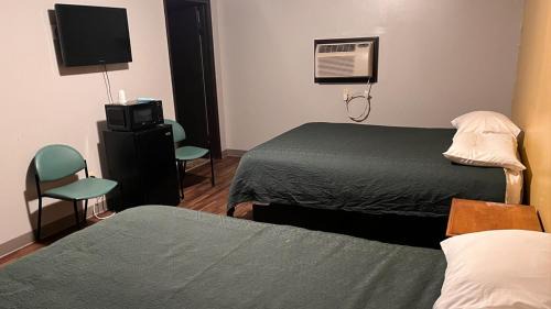 Armstrong Hotel | BUDGET MOTEL