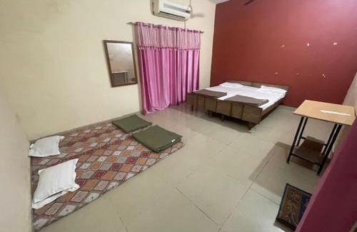 Jhusi House | Budhaa Homestay