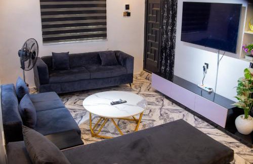 Somolu Apartment | Budos Hauzing