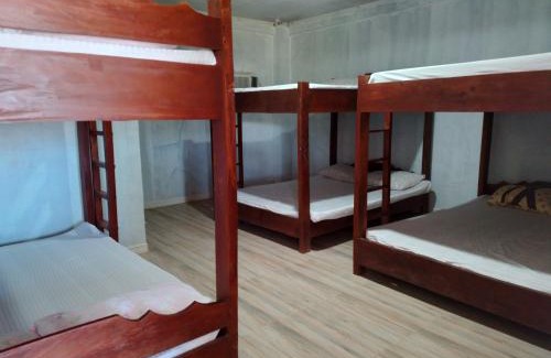 Pagudpud House | BUENAVISTA'S beach TRAVELLERS INN
