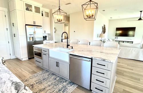 Plantation House | Built in 2021 - Bayfront- Pool -Dock - Elevator - Short Walk to Beach