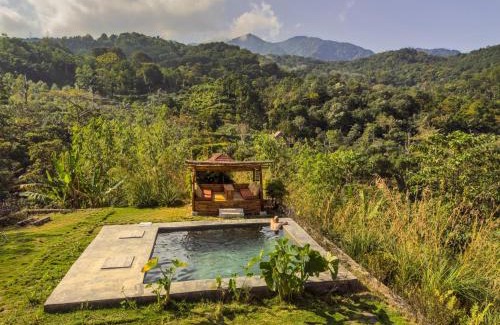 Labuan Bajo Villa | Bukit Cottage