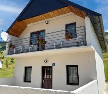Gornja Bukovica House | Bukovica Guest House