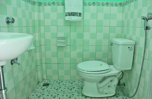 Calapan House | Bulalo Mangrove Inn