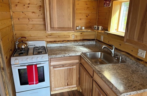 Noxon Cabin | Bull Lake, Montana Mountaintop Retreat
