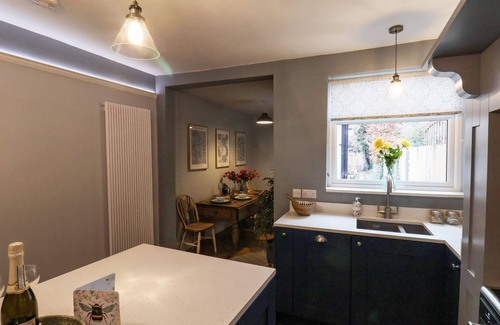 Beverley Cottage | Bumblebee Cottage