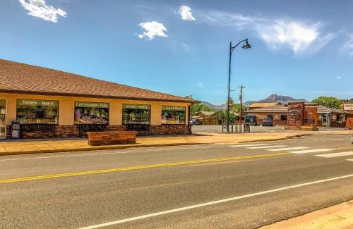 Zion National Park South Entrance Hotel | Bumbleberry Inn