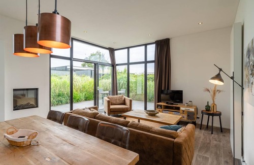 Breskens House | Bungalow ∙ 2 bedrooms ∙ 4 guests
