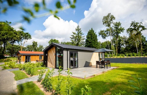 Heijen House | Bungalow ∙ 2 bedrooms ∙ 4 guests