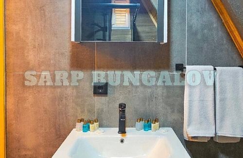 Sarp House | Bungalow ∙ 5 bedrooms ∙ 10 guests