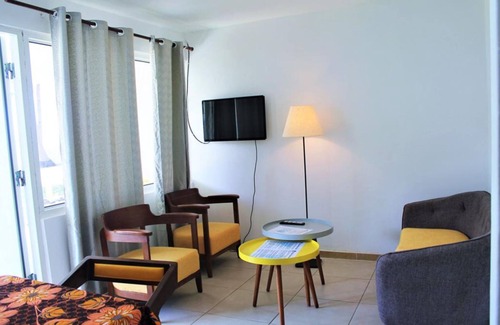 Kotu Hotel | Bungalow Beach Hotel
