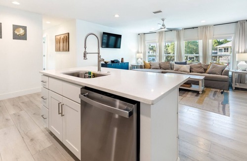 Fort Walton Beach - Destin Condo | Bungalow C - The Retreat at Mack Bayou